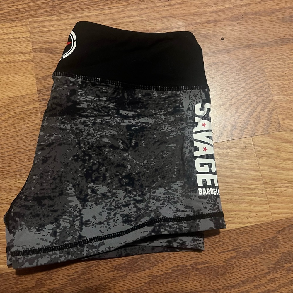 Savage barbell shorts